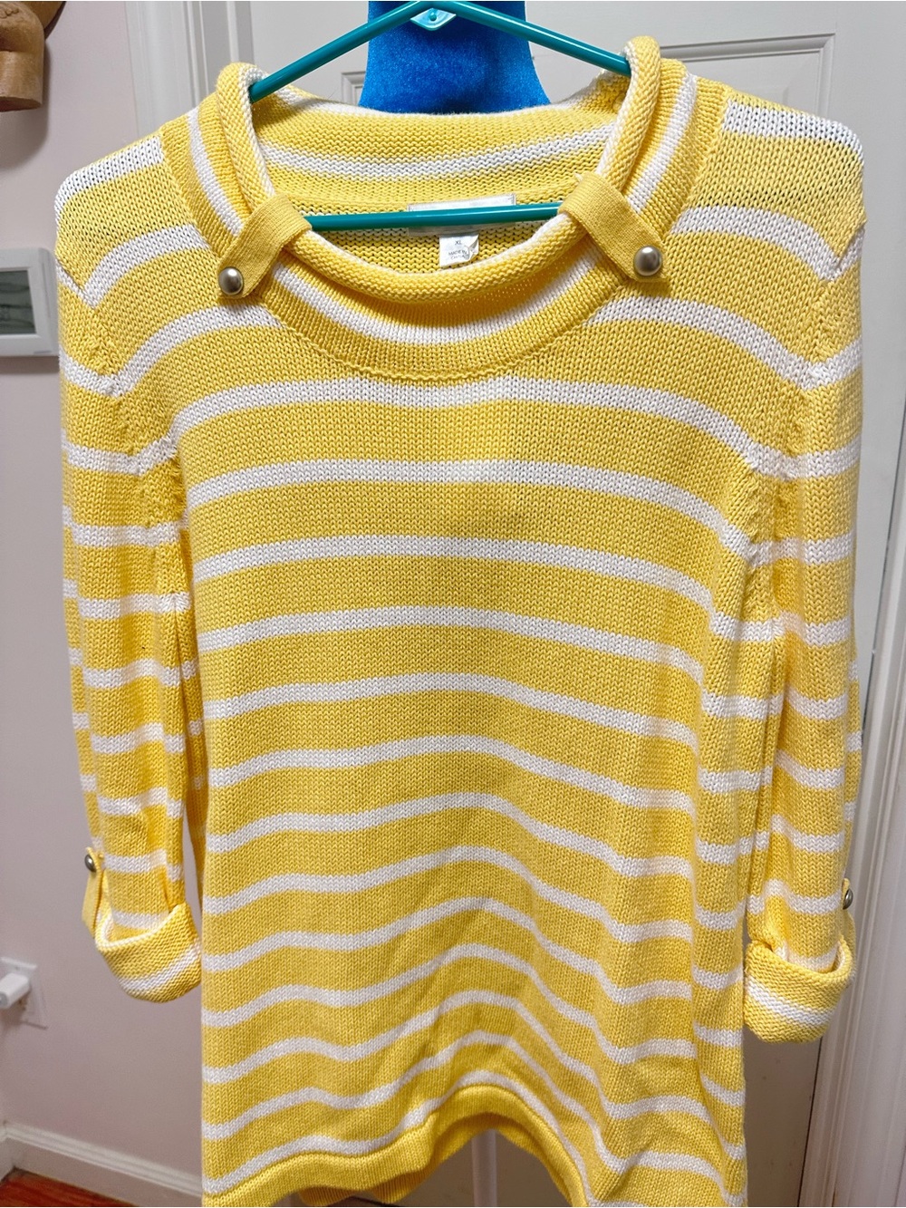 Christopher Banks Women’s Yellow & White Striped Knit Sweater xl